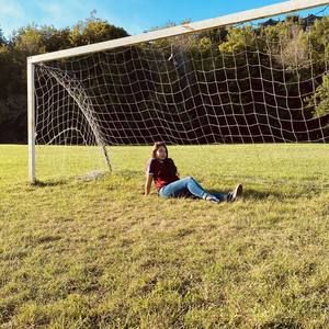 Meet your Posher, Anahi